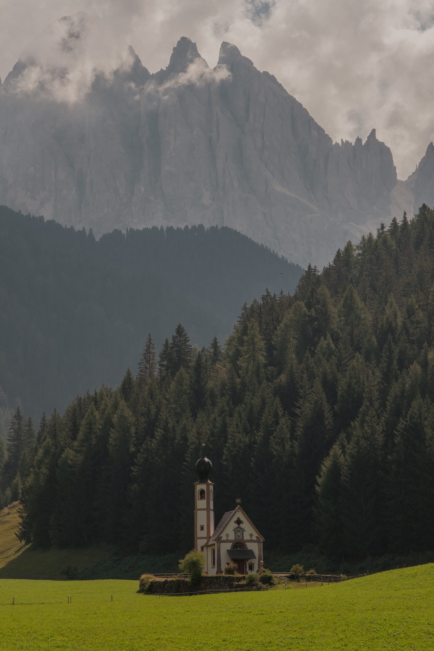 Partir en van à Santa Maddalena, Dolomites, Italie